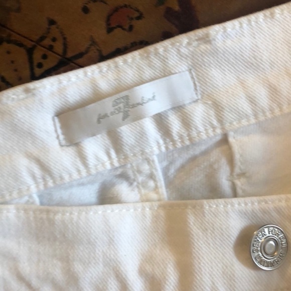 7 for all Mankind white flare jeans, some slight stains as shown. Size 27 - Picture 7 of 14